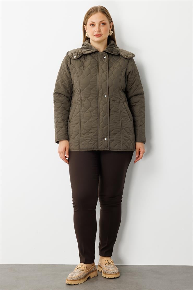 Modailgi  Çıtçıtlı Fermuarlı Soğan Desenli Kapüşonlu Kısa Kapitone Kaban Haki