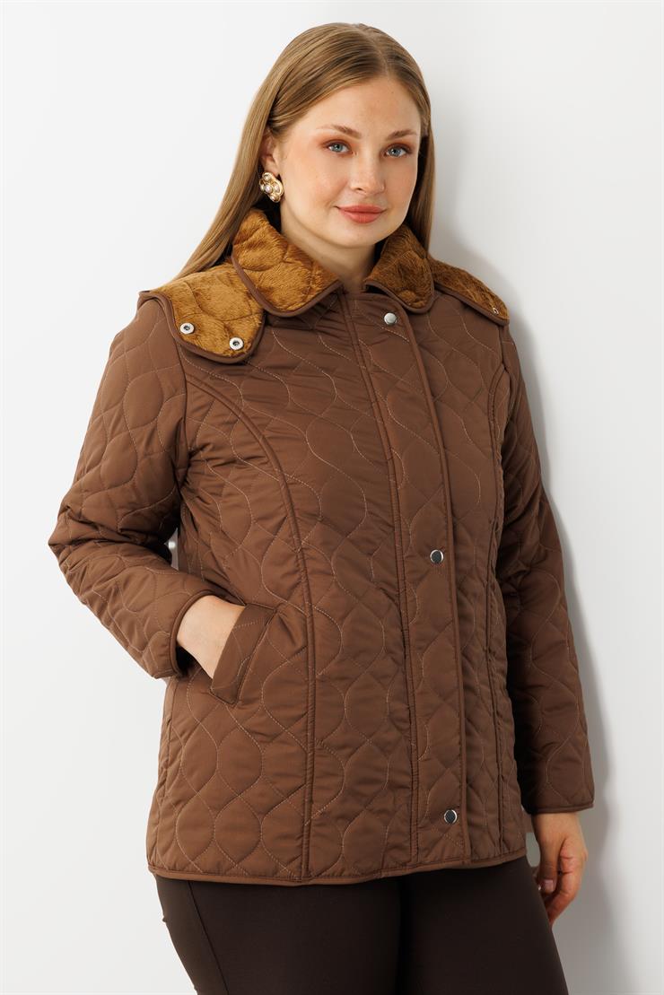 Modailgi  Çıtçıtlı Fermuarlı Soğan Desenli Kapüşonlu Kısa Kapitone Kaban Kahve