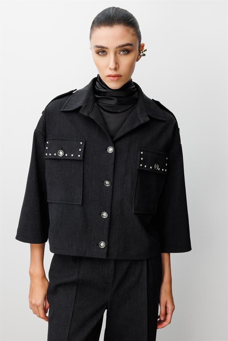 Modailgi  Düşük Omuz Apoletli Cepleri Trok Detaylı Kısa Oversize Ceket - 45013 Siyah