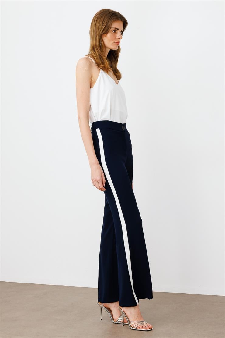 Modailgi  Enkürüsteli Bol Paça Pantolon - 7016 Lacivert