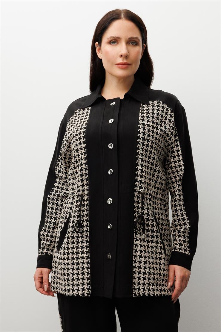 Modailgi  Erkek Yaka Beli Büzgülü Kazayağı Desen Nakışlı Kumaş Düğme Detaylı Tunik Siyah