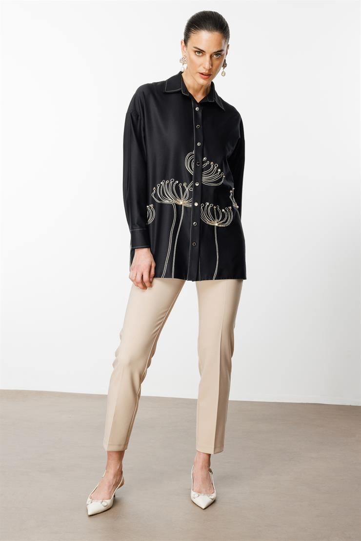 Modailgi  Etek Ucu Nakış Desenli İnci İşlemeli Rahat Kesim Gömlek Orijinal