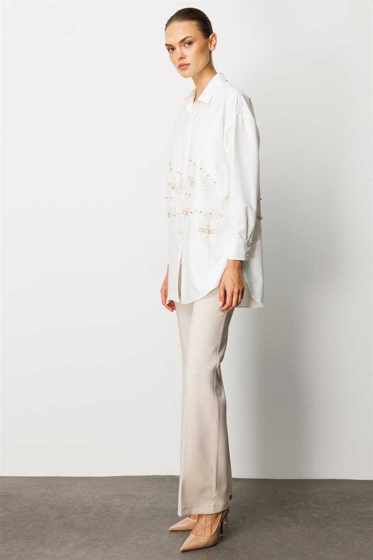 Modailgi  Etek Ucu Nakış Desenli İnci İşlemeli Rahat Kesim Gömlek Ekru