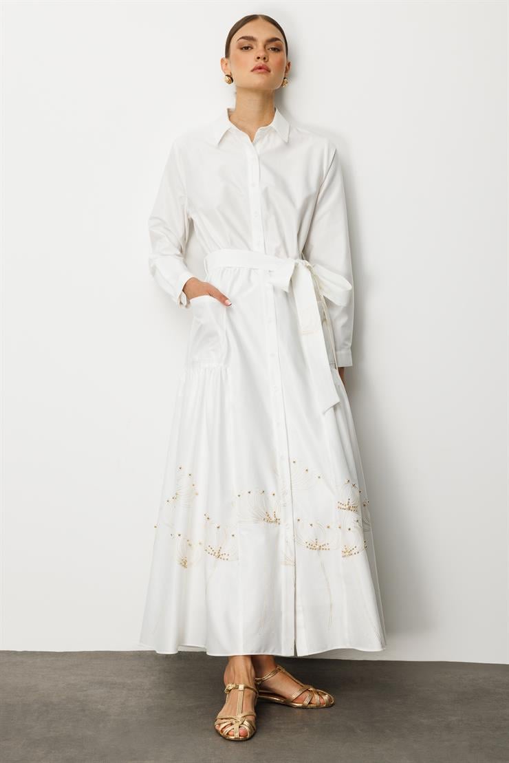 Modailgi  Etek Ucu Nakış ve İşlemeli Beli Lastikli Kuşaklı Safari Kol Uzun Elbise Ekru