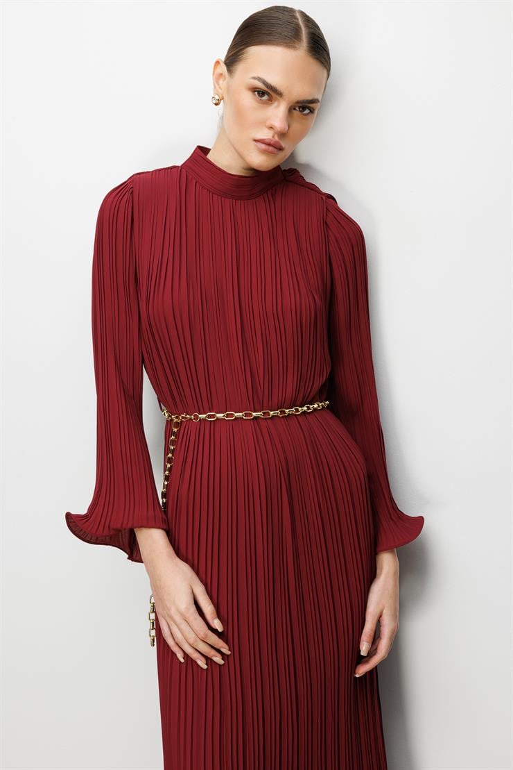 Modailgi  Etek ve Kol Ucu Volanlı Pliseli Zincir Kemerli Midi Boy Elbise Bordo
