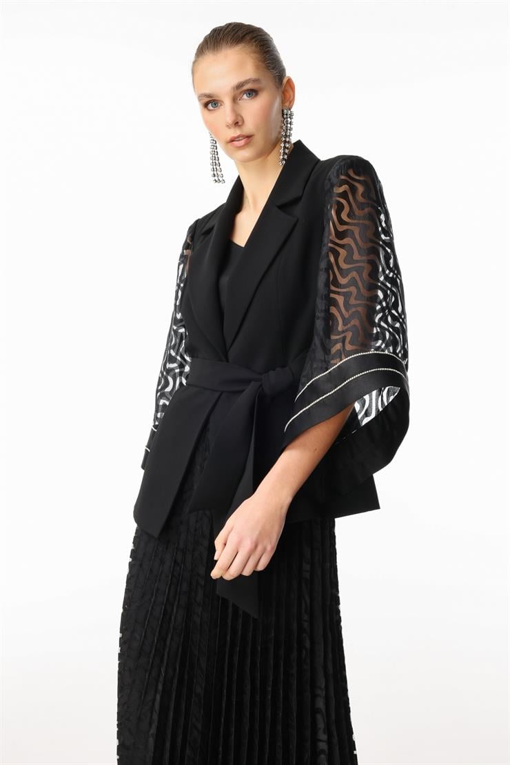 Modailgi  Evaze Kol Şerit Taş Aksesuarlı Kısa Ceket - 40077 Siyah