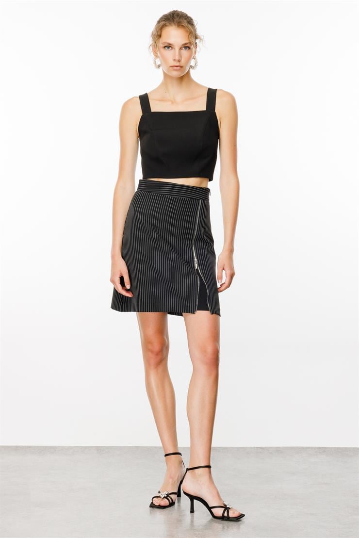 Modailgi  Fermuar Detaylı Yırtmaç Görünümlü Çizgili Çan Etek - 7548 Siyah