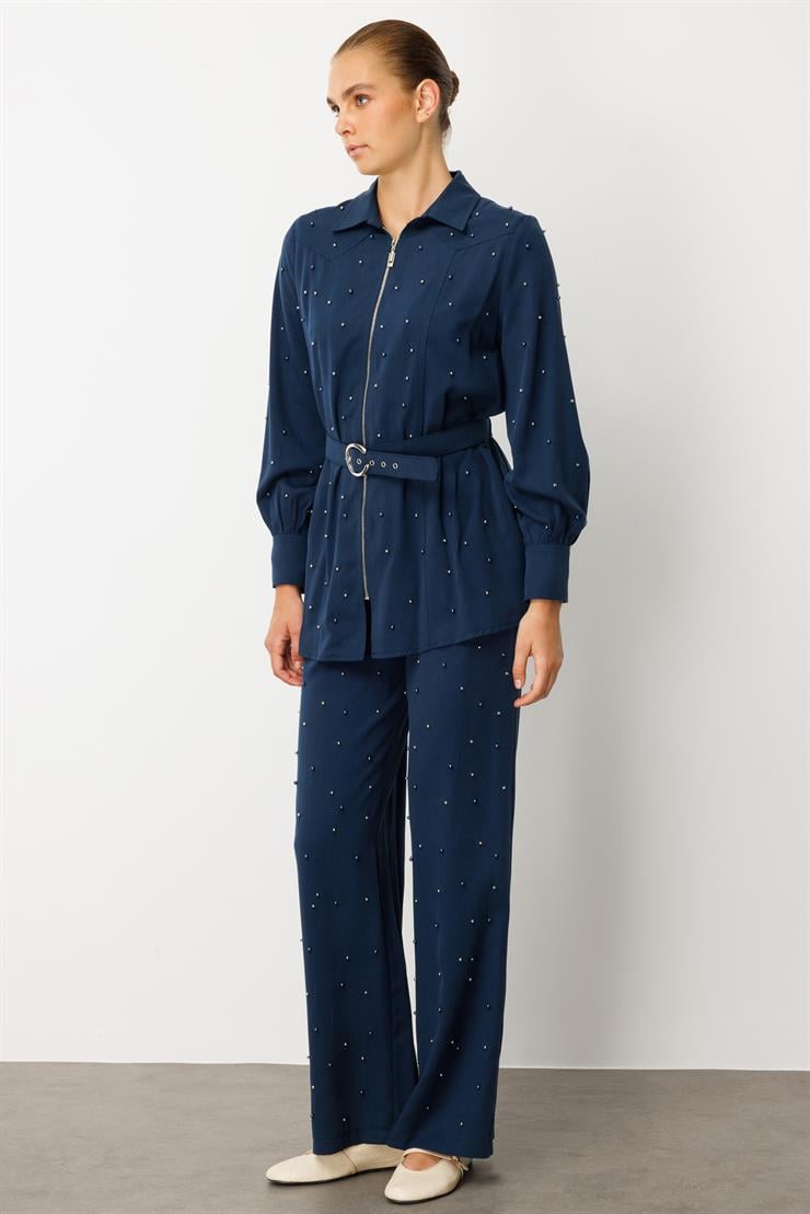 Modailgi  Fermuar Kapamalı İnci Detaylı Beli Kemerli Rahat Kesim Tunik - 40041 İndigo