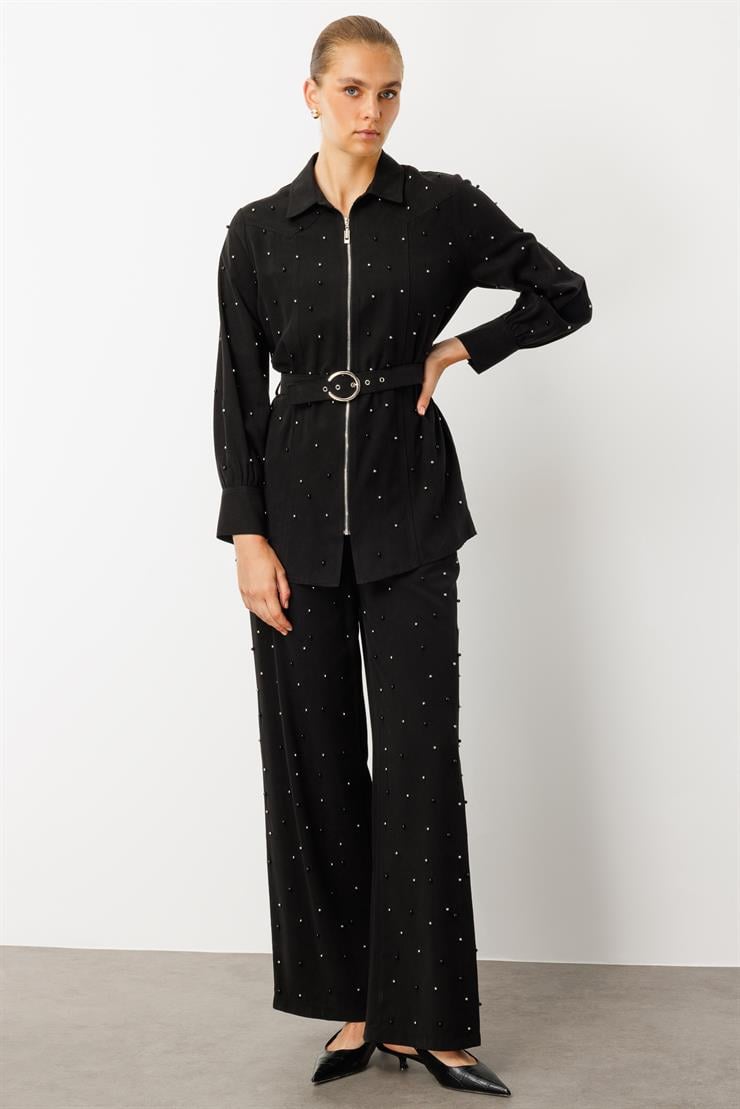 Modailgi  Fermuar Kapamalı İnci Detaylı Beli Kemerli Rahat Kesim Tunik - 40041 Siyah