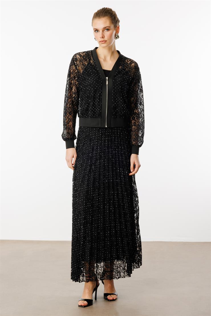 Modailgi  Fermuar Kapamalı Ribana Detaylı Taşlı Dantel Bluz Siyah