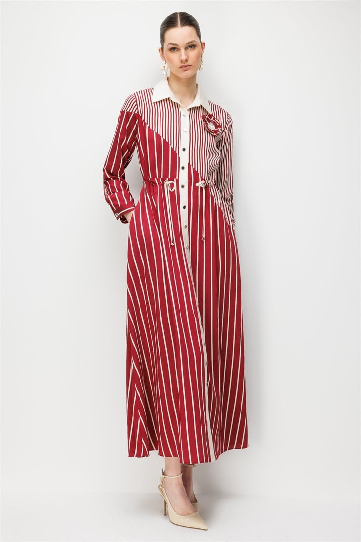 Modailgi  İnce ve Kalın Çizgi Kombinli Beli Büzgülü Uzun Elbise Bordo