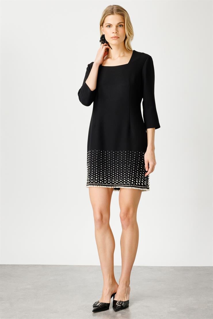 Modailgi  İnci Detaylı Kare Yaka Mini Elbise Siyah