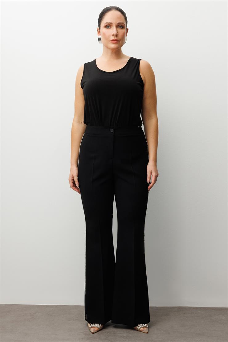 Modailgi  Yanı Şerit Taş Aksesuarlı Pantolon - 50007 Siyah