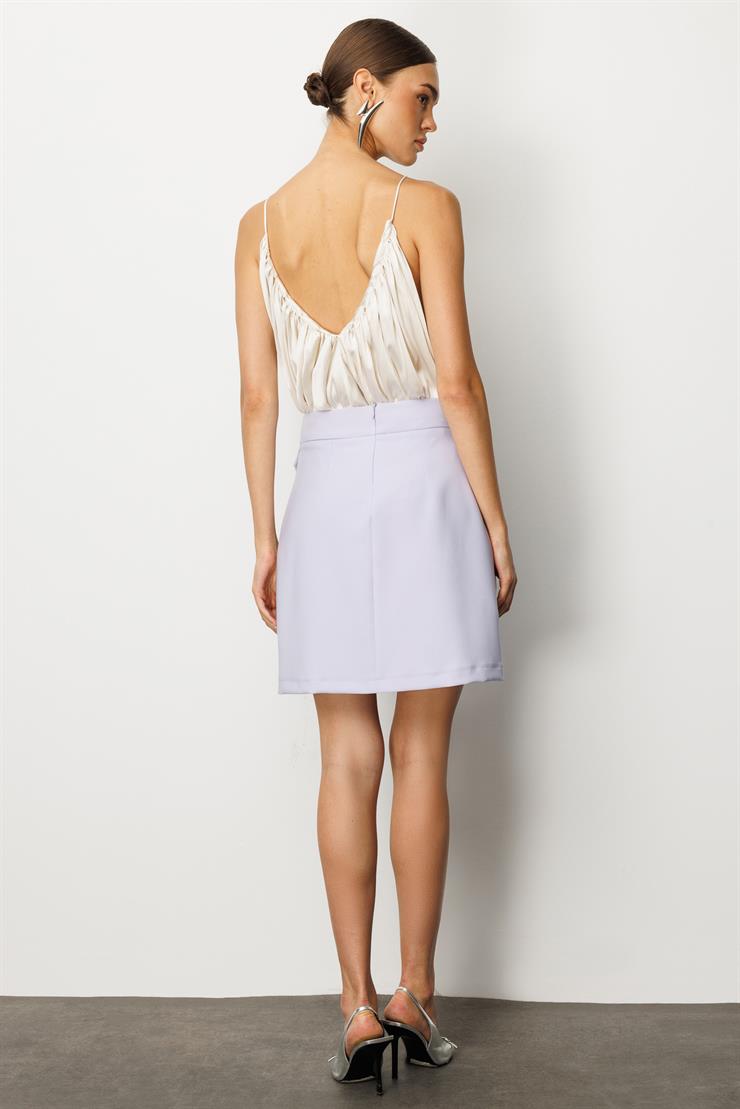 Modailgi  Kapak Detaylı Fleto ile Düğme Kapamalı Kısa Etek - 70024 Lila