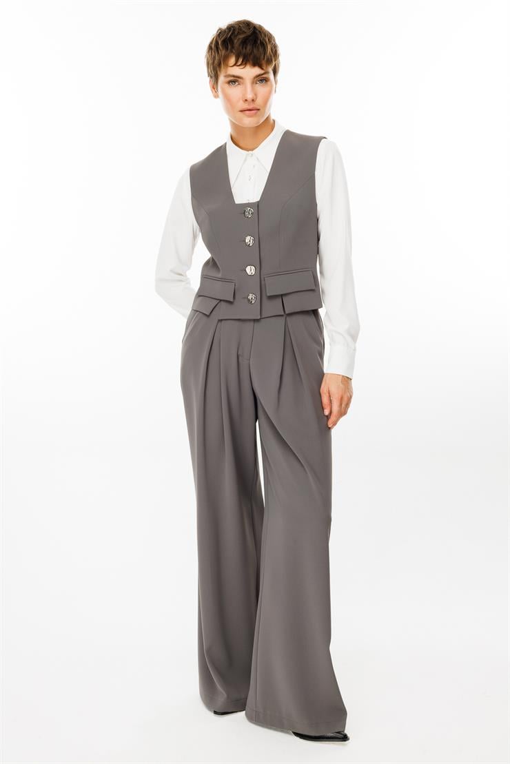 Modailgi  Kare Yaka Kapamalı Yırtmaç ve Kapak Detaylı Kısa Yelek - 4118 Gri