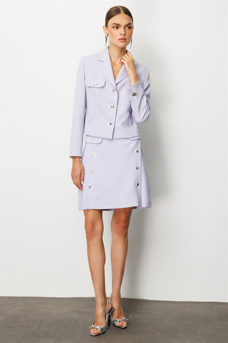 Modailgi  Kelebek Yaka Cep Detaylı Fleto ile Düğme Kapamalı Crop Ceket Lila