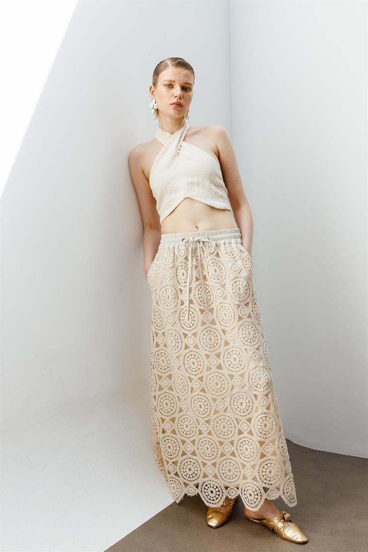 Modailgi  Kemeri Lastikli ve Bağcıklı Uzun Güpür Etek Taş