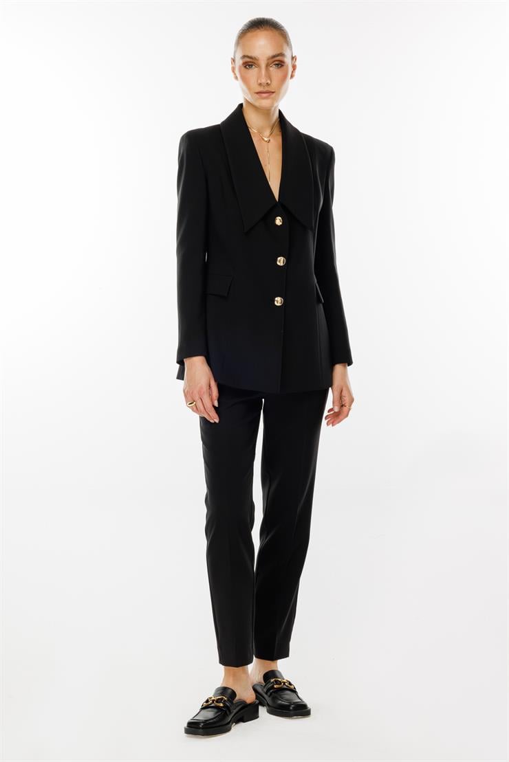 Modailgi  Kırlangıç Yaka Gold Düğme Detaylı Uzun Ceket Siyah