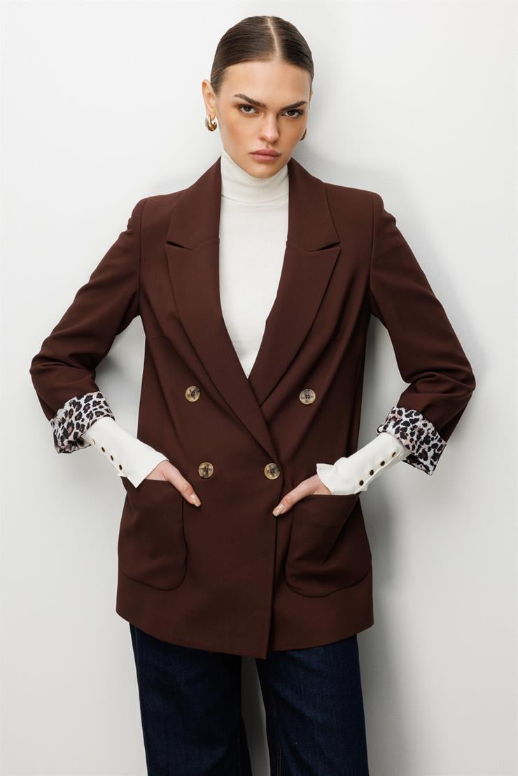 Modailgi  Kırlangıç Yaka Kruvaze Kapamalı Torba Cepli Leopar Astarlı Ceket Kahve