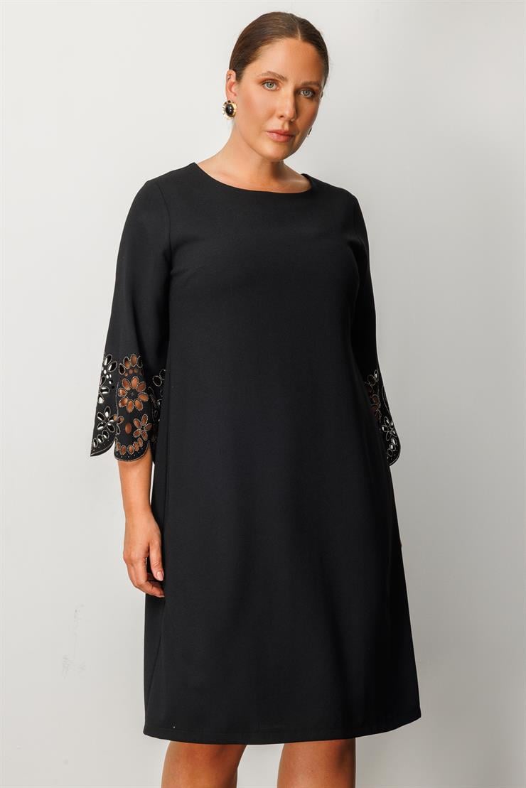 Modailgi  Kol Ağzı Lazerli Taşlı Elbise Siyah