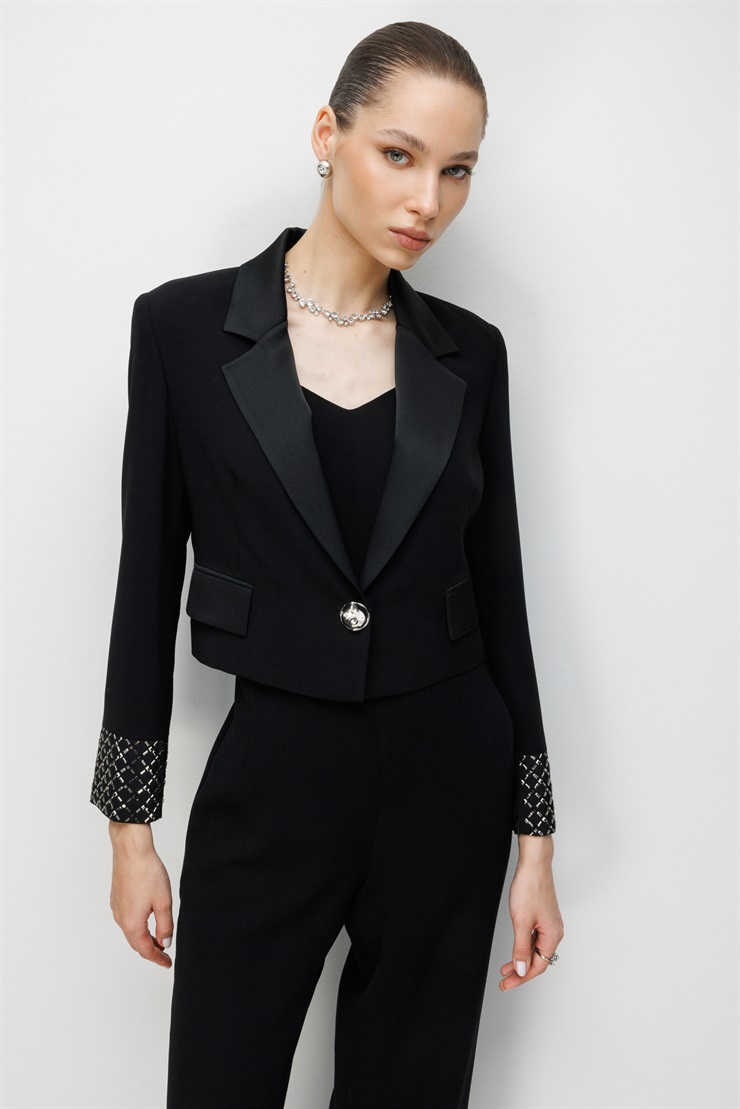 Modailgi  Kol Manşeti Taşlı Tek Düğme Krop Ceket - 40053 Siyah