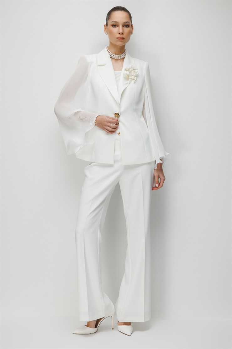 Modailgi  Kol Pliseli Yakası Çiçek Broşlu Tek Düğme Ceket - 45025 Ekru