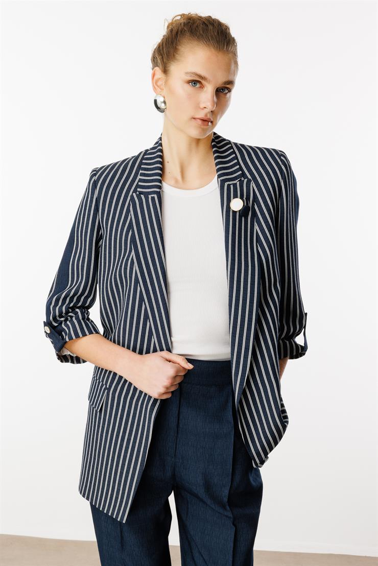 Modailgi  Kolları Apolet ve Şerit Detaylı İnce Astarlı Çizgili Ceket Lacivert