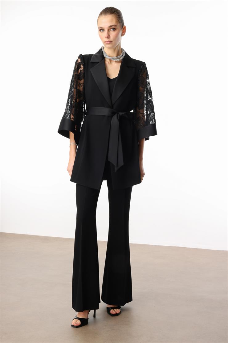 Modailgi  Kolları Boncuk ve Güpürlü Uzun Ceket Siyah