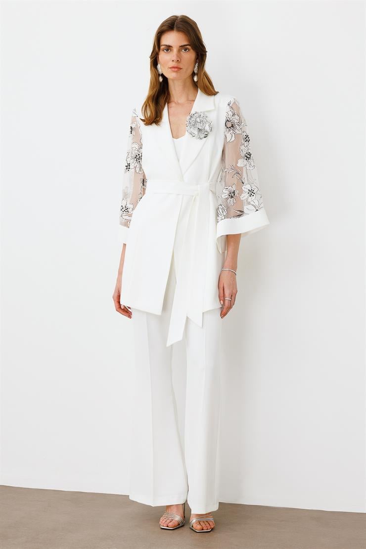 Modailgi  Kolları Evaze Çiçek Desenli Taş İşlemeli Uzun Ceket Ekru