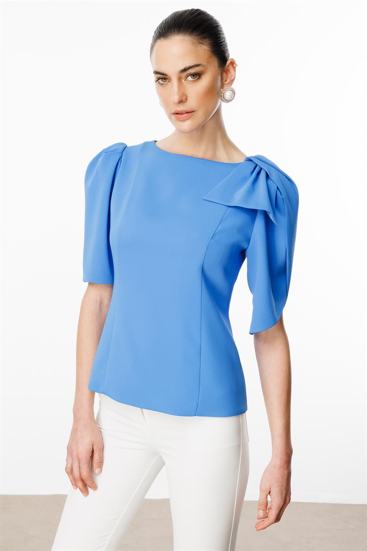 Modailgi  Kolları Pile Fiyonk Anvelop Detaylı Fermuar Kapamalı Bluz Mavi