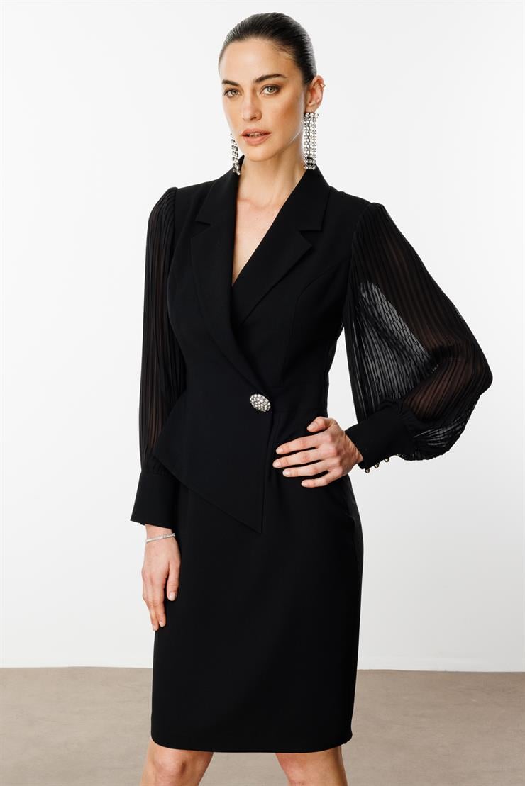 Modailgi  Kolları Piliseli Kruvaze Kapamalı Midi Boy Elbise Siyah