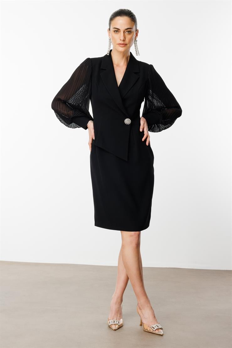 Modailgi  Kolları Piliseli Kruvaze Kapamalı Midi Boy Elbise Siyah