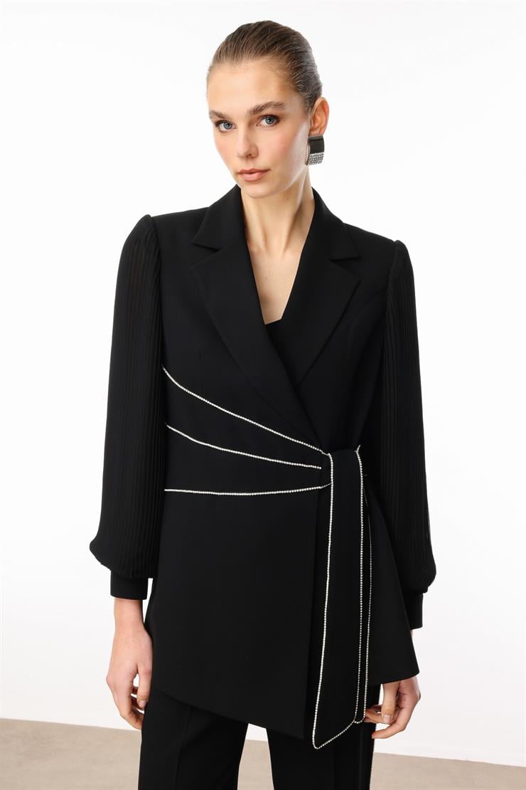 Modailgi  Kolları Piliseli Şerit Aksesuarlı Ceket Siyah