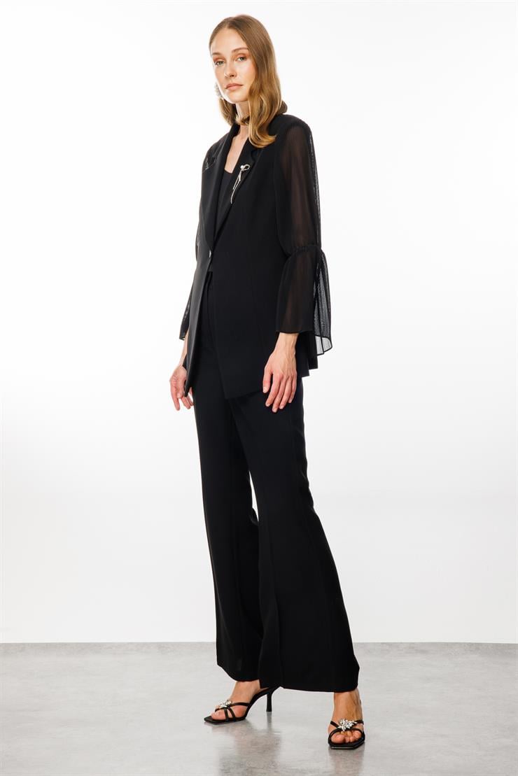 Modailgi  Kolu Plise Detaylı Ceket Siyah