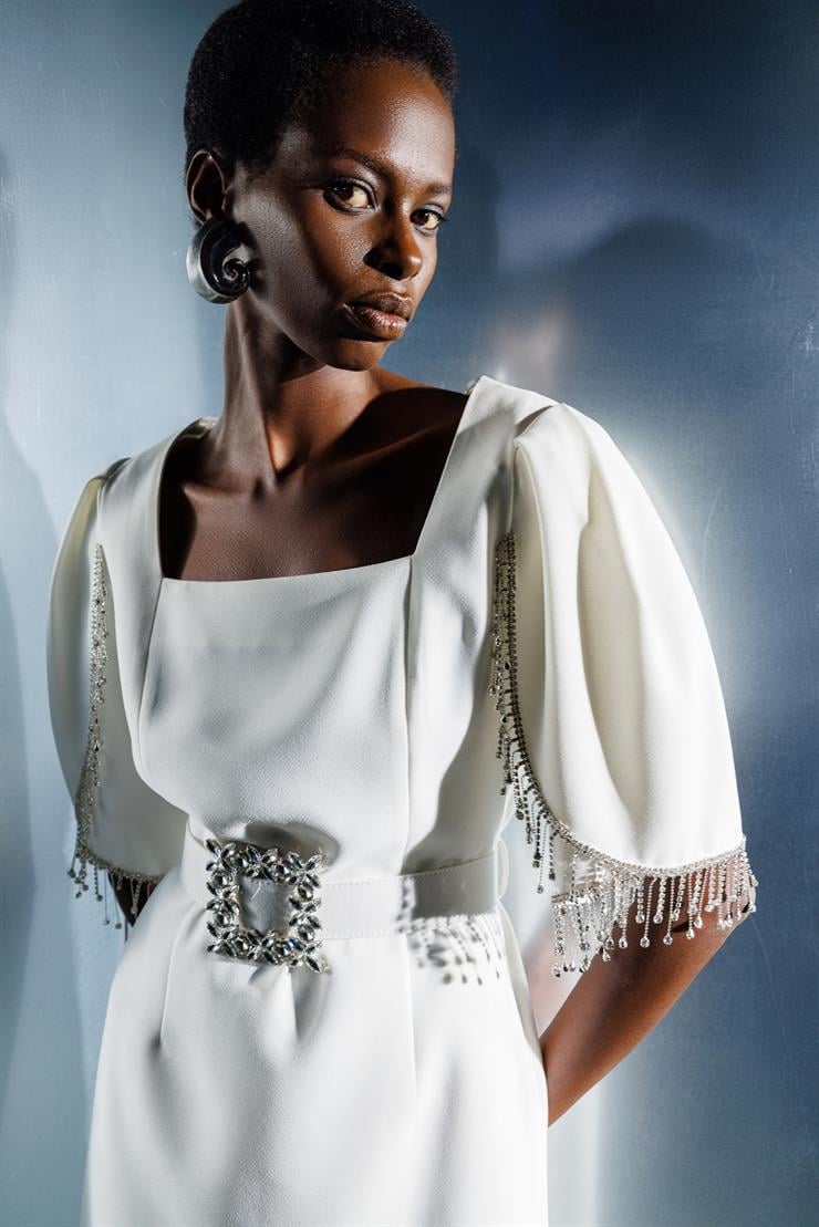 Modailgi  -*Kolları Şerit Aksesuarlı Elbise Ekru