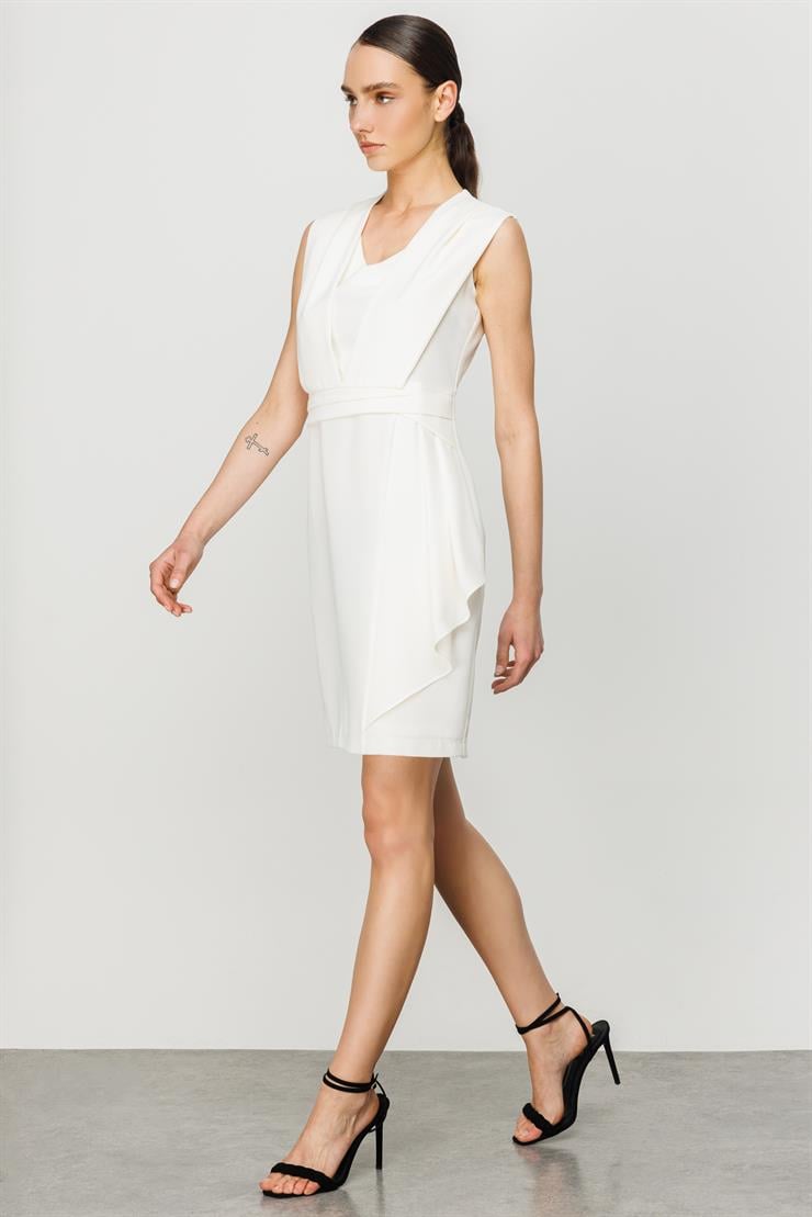 Modailgi  Kolsuz Volan Detaylı Elbise Ekru