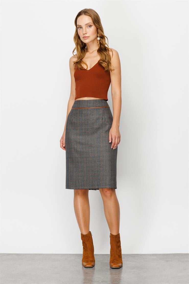 Modailgi  Korsajı Deri Biyeli Ekose Etek Orijinal