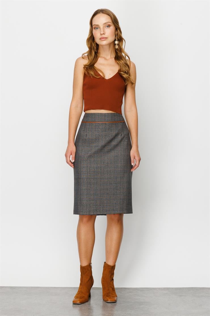 Modailgi  Korsajı Deri Biyeli Ekose Etek Orijinal