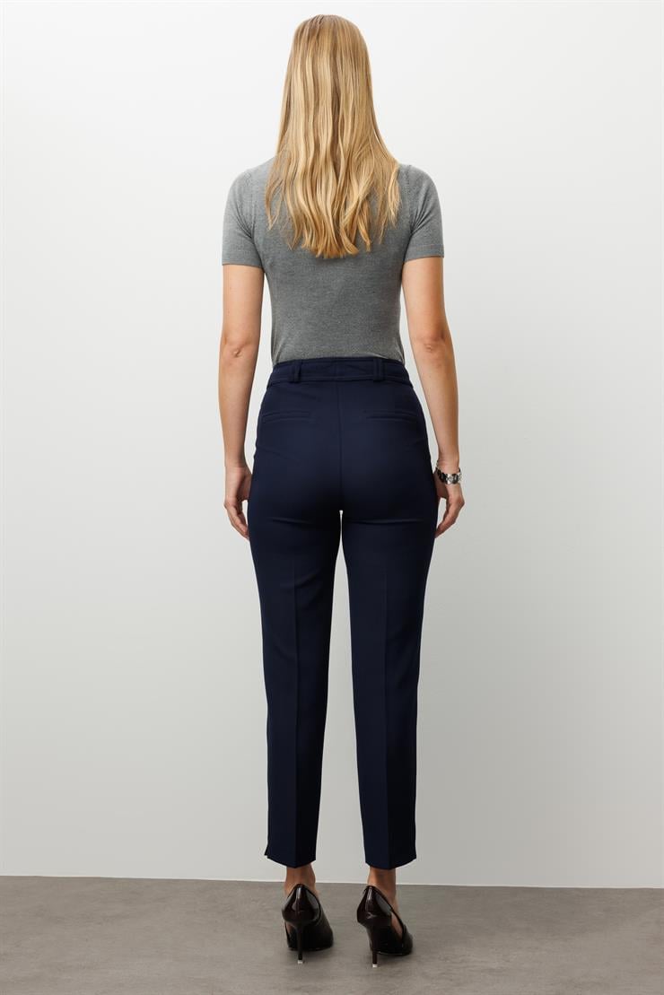 Modailgi  Köşe Cep Dar Paça Pantolon Lacivert