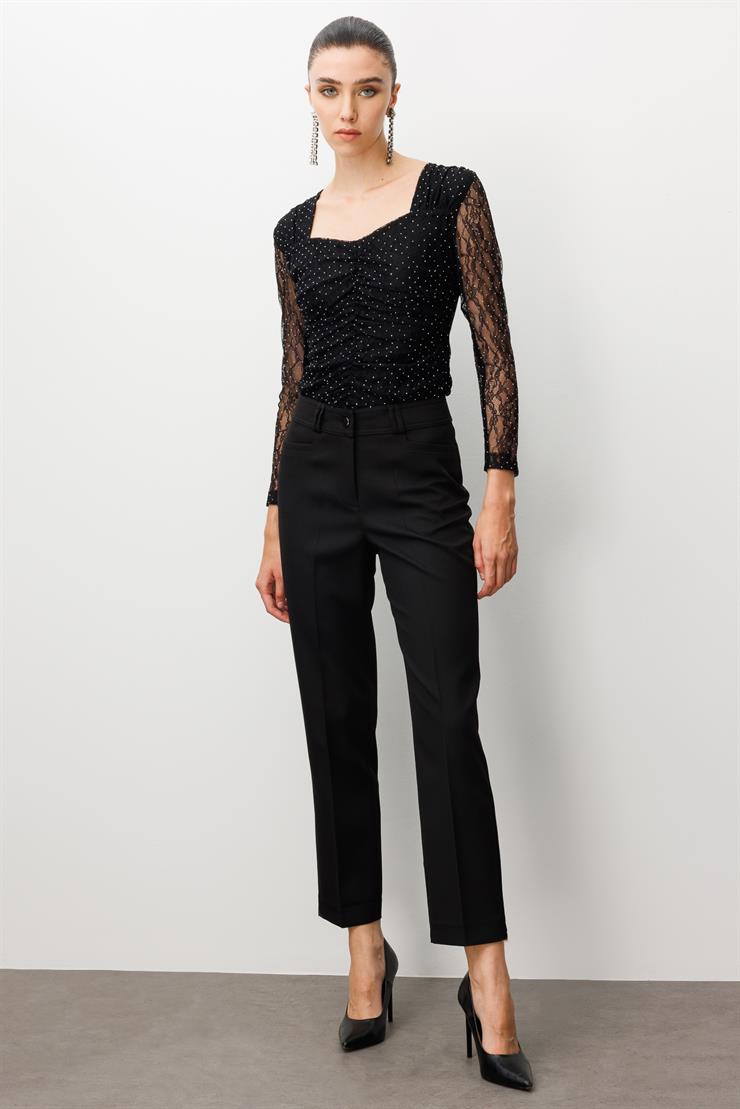 Modailgi  Köşe Cep Dar Paça Pantolon Siyah