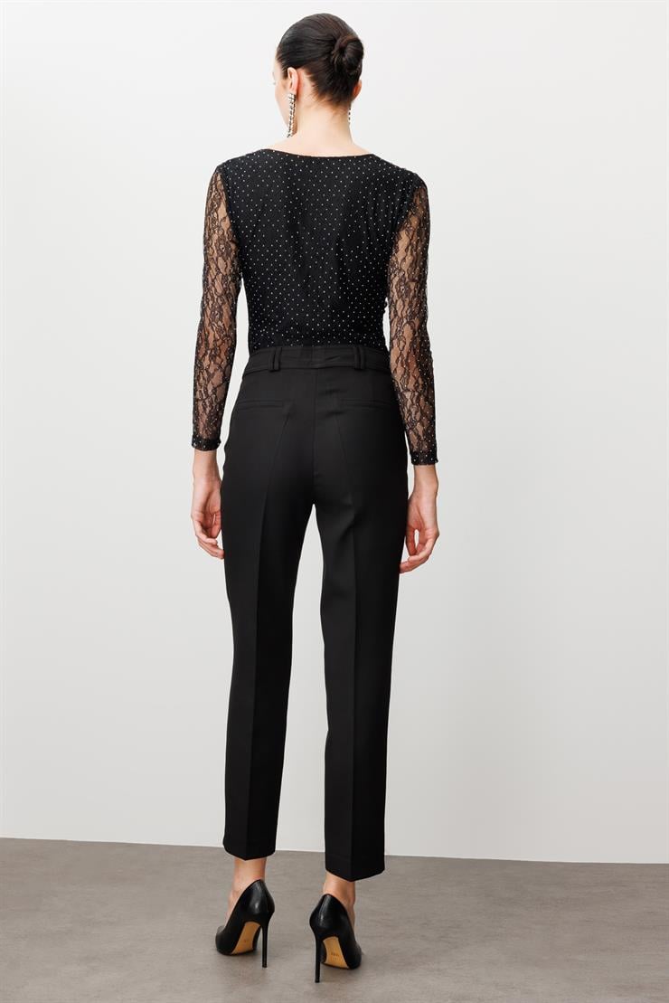 Modailgi  Köşe Cep Dar Paça Pantolon Siyah