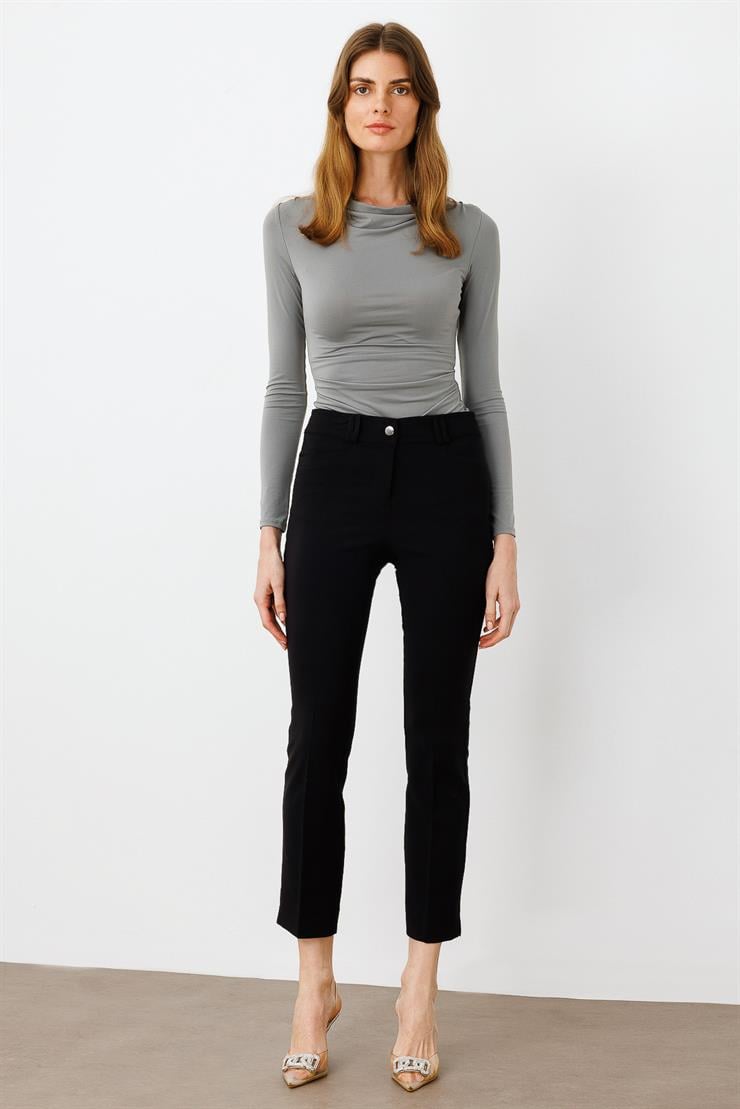 Modailgi  Köşe Cep Dar Paça Pantolon Siyah