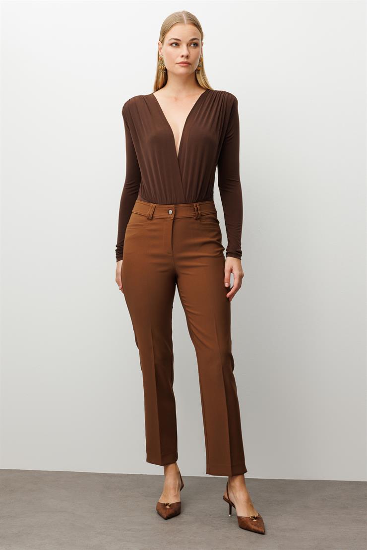 Modailgi  Köşe Cep Dar Paça Pantolon Taba