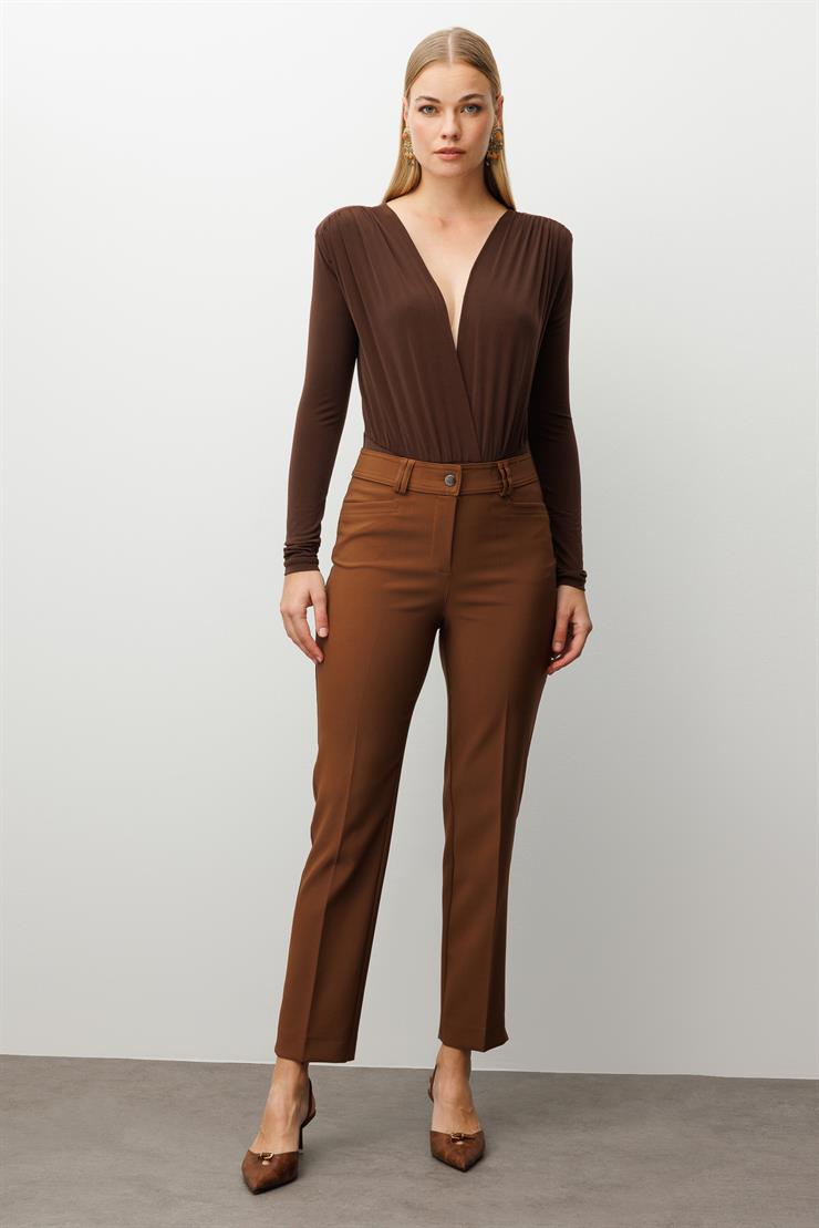 Modailgi  Köşe Cep Dar Paça Pantolon Taba