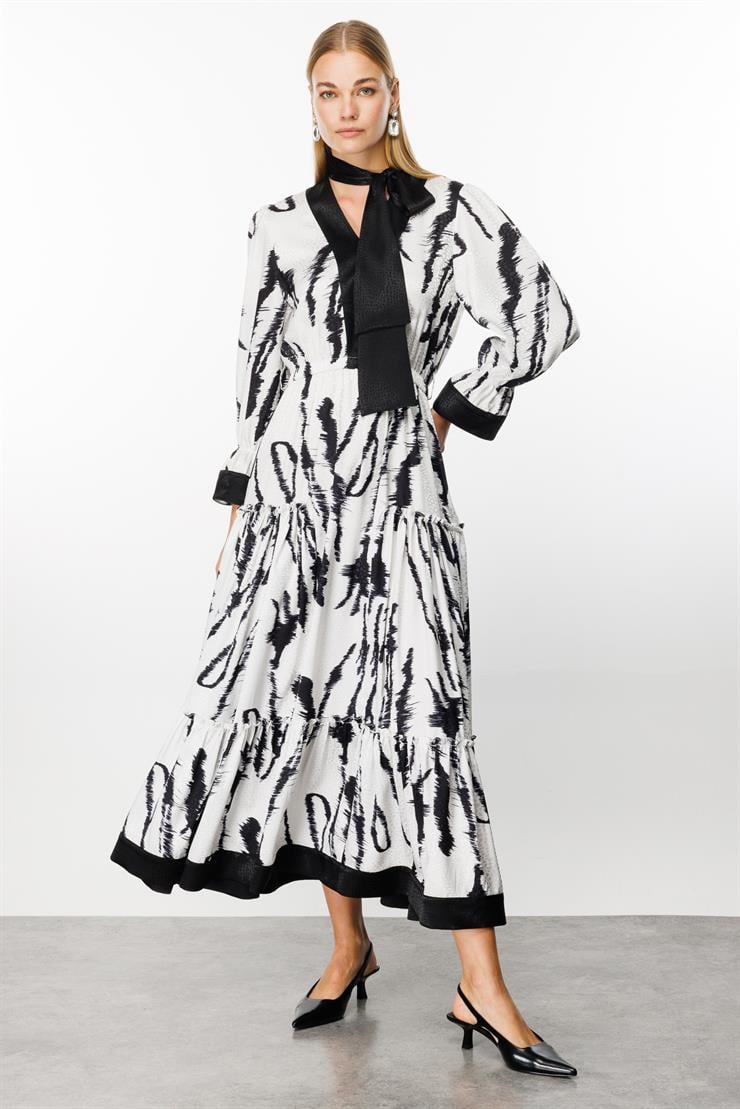 Modailgi  Kravat Detaylı Beli Lastikli Jakarlı Uzun Elbise Siyah