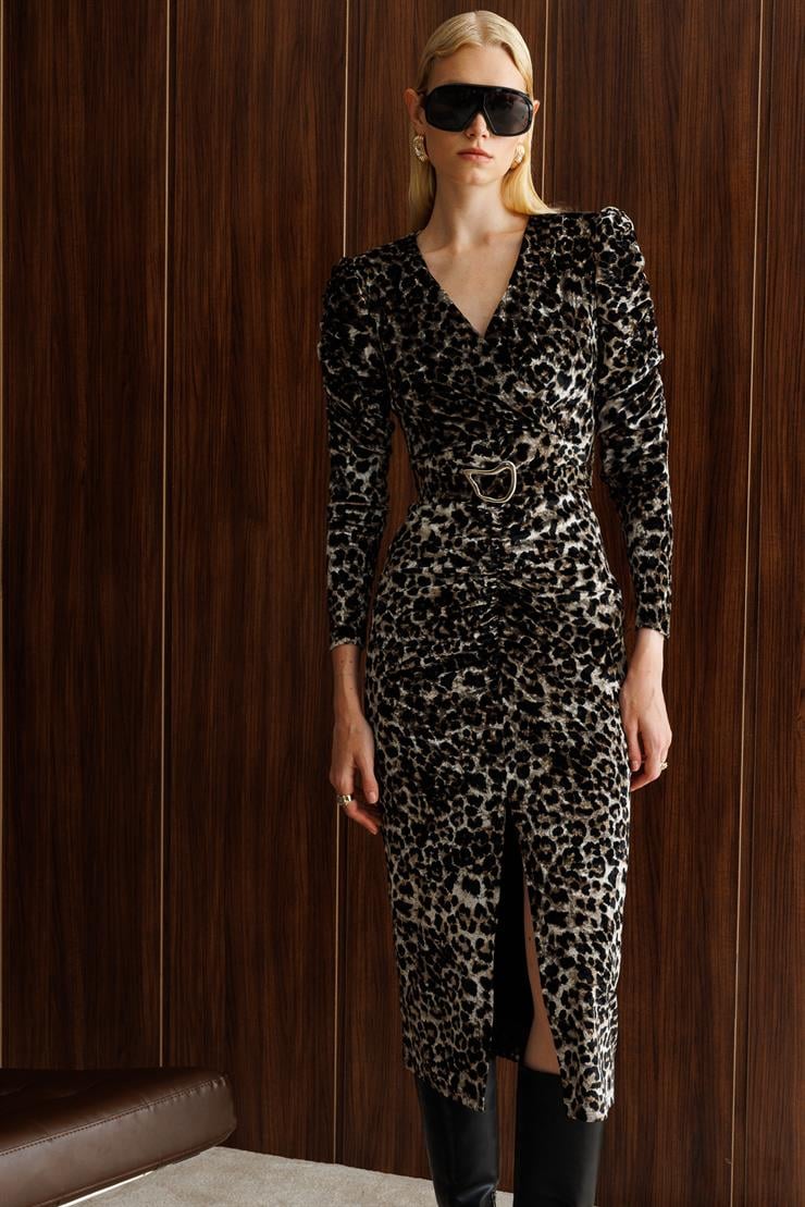 Modailgi  Kruvaze Büzgü Detaylı Kadife Lepoar Kumaş Beli Kemerli Kalem Elbise Leopar