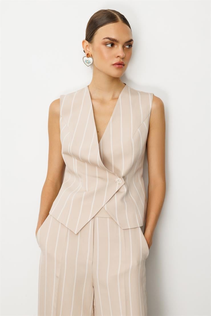 Modailgi  Kruvaze Kapamalı Bağlama Detaylı Asimetrik Kesim Yelek Taş