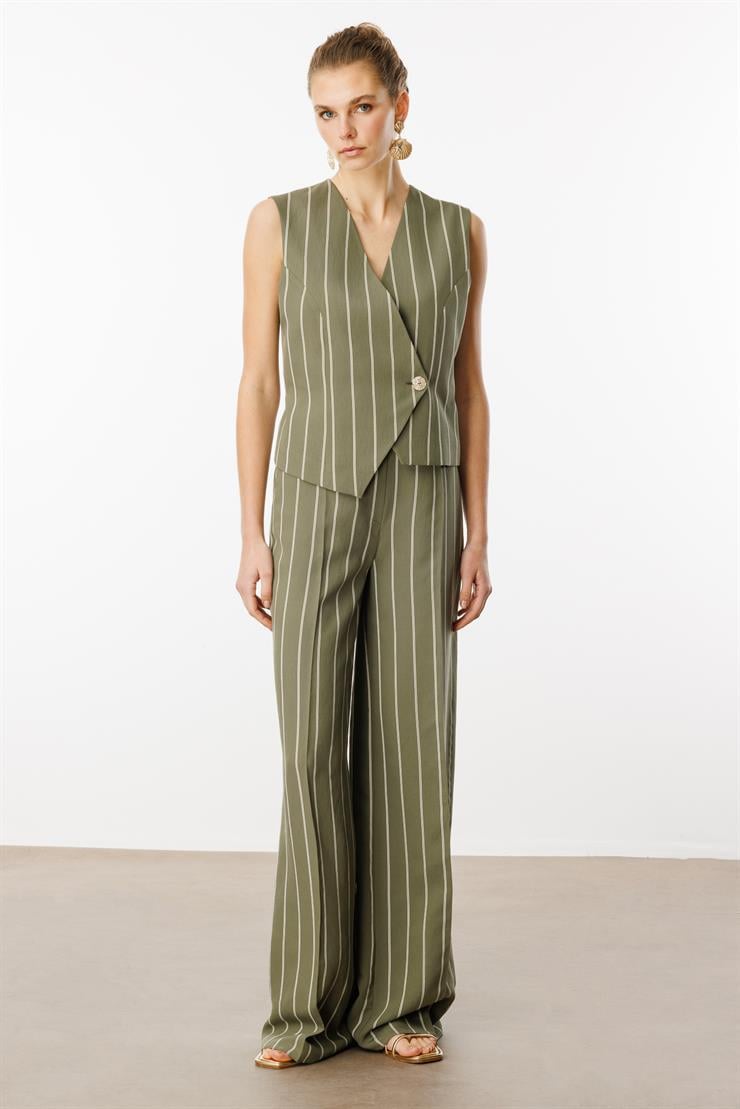 Modailgi  Kruvaze Kapamalı Bağlama Detaylı Asimetrik Kesim Yelek Haki