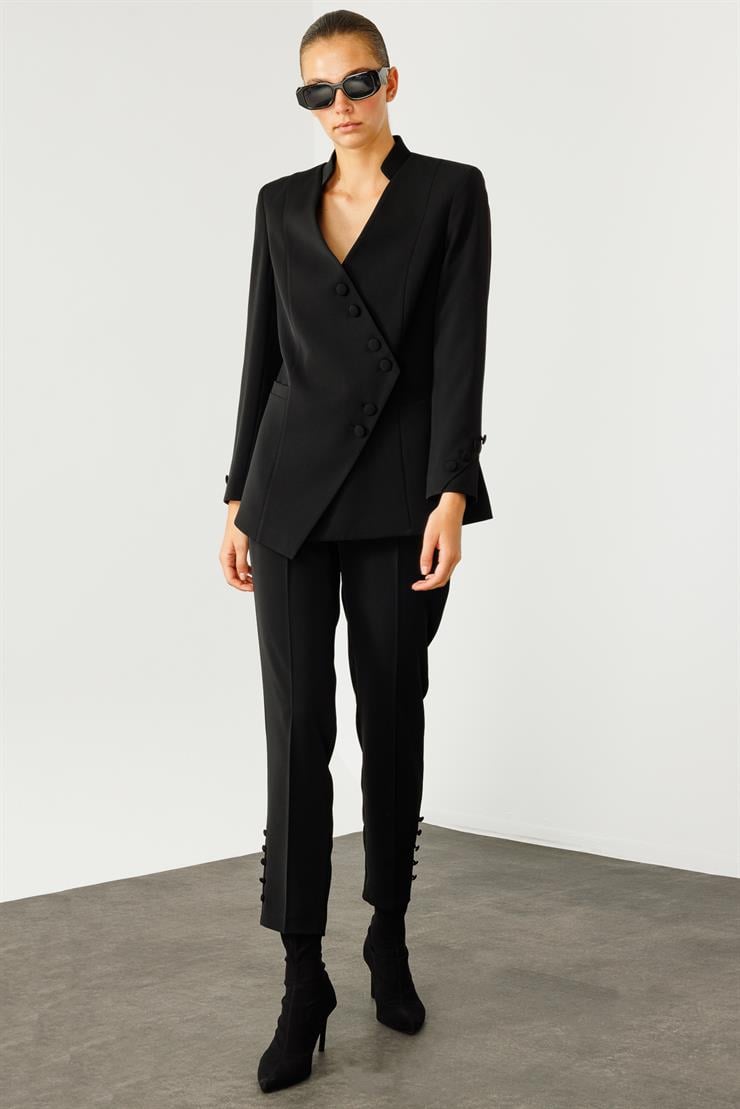 Modailgi  Kruvaze Kapamalı Dik Yakalı Kolları Düğme Detaylı Ceket Siyah