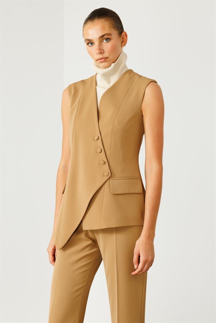 Modailgi  Kruvaze Kapamalı Düğme Detaylı Uzun Yelek Camel